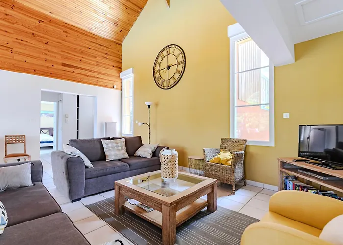 Villa Piscine 4ch Dans La Pinede A 4min De L Ocean Ag1